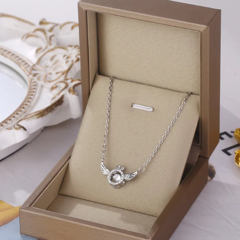 Colar com Pingente Angel Feminino