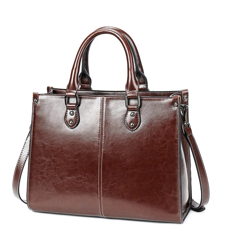 Bolsa de Couro Feminino com Alça Dupla