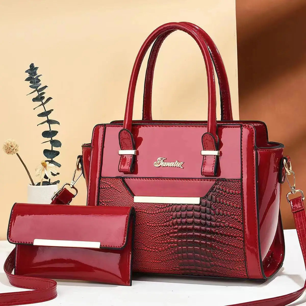 Bolsa de Couro de Jacaré + Carteira de Brinde