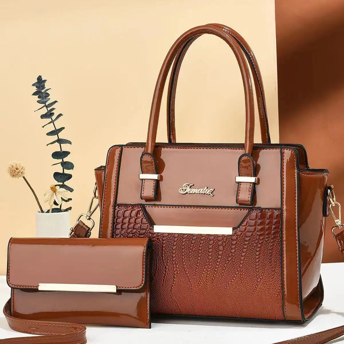 Bolsa de Couro de Jacaré + Carteira de Brinde
