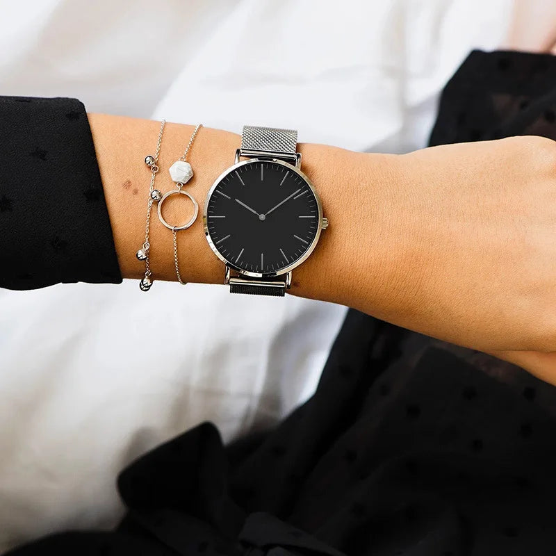 Relógio Minimalista Luxury Zirta