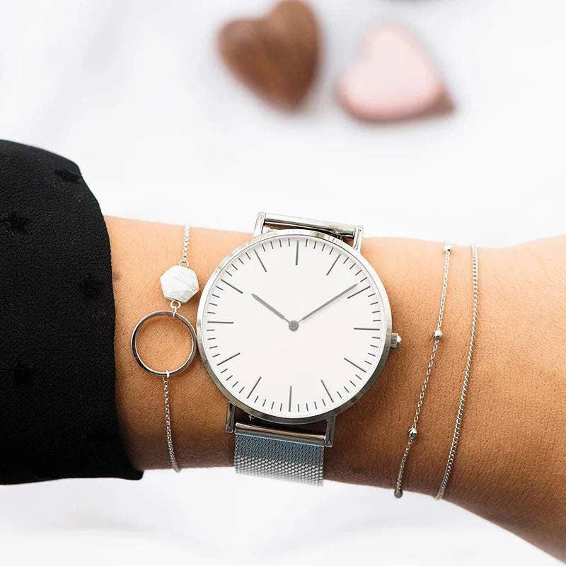 Relógio Minimalista Luxury Zirta